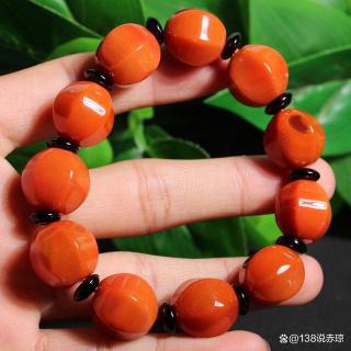 南红和和田玉哪种更贵,两者谁更好?